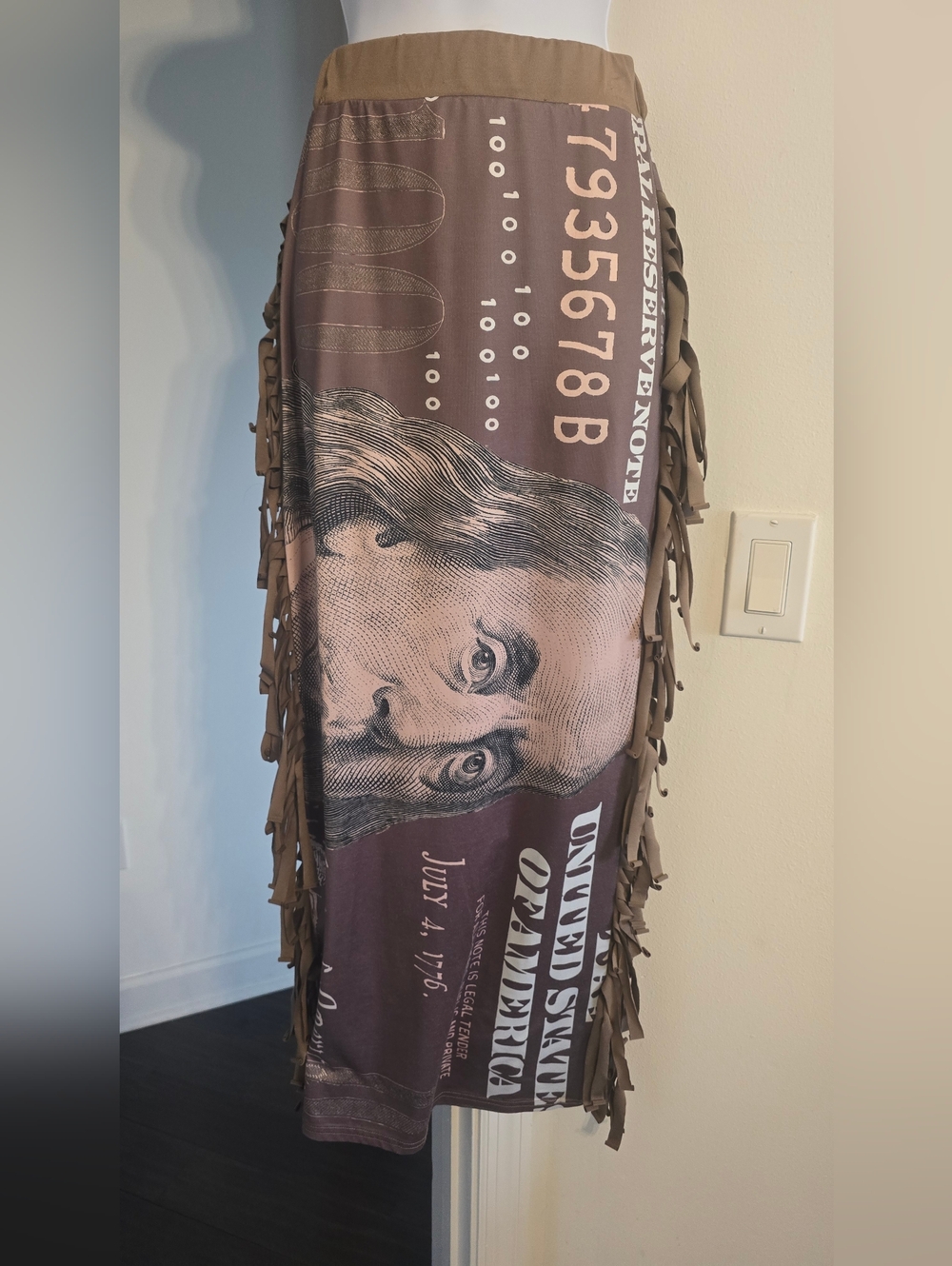 SHEIN Brown Money Graphic Fringe-Trim Midi Skirt - Size Small - Picture 3 of 4